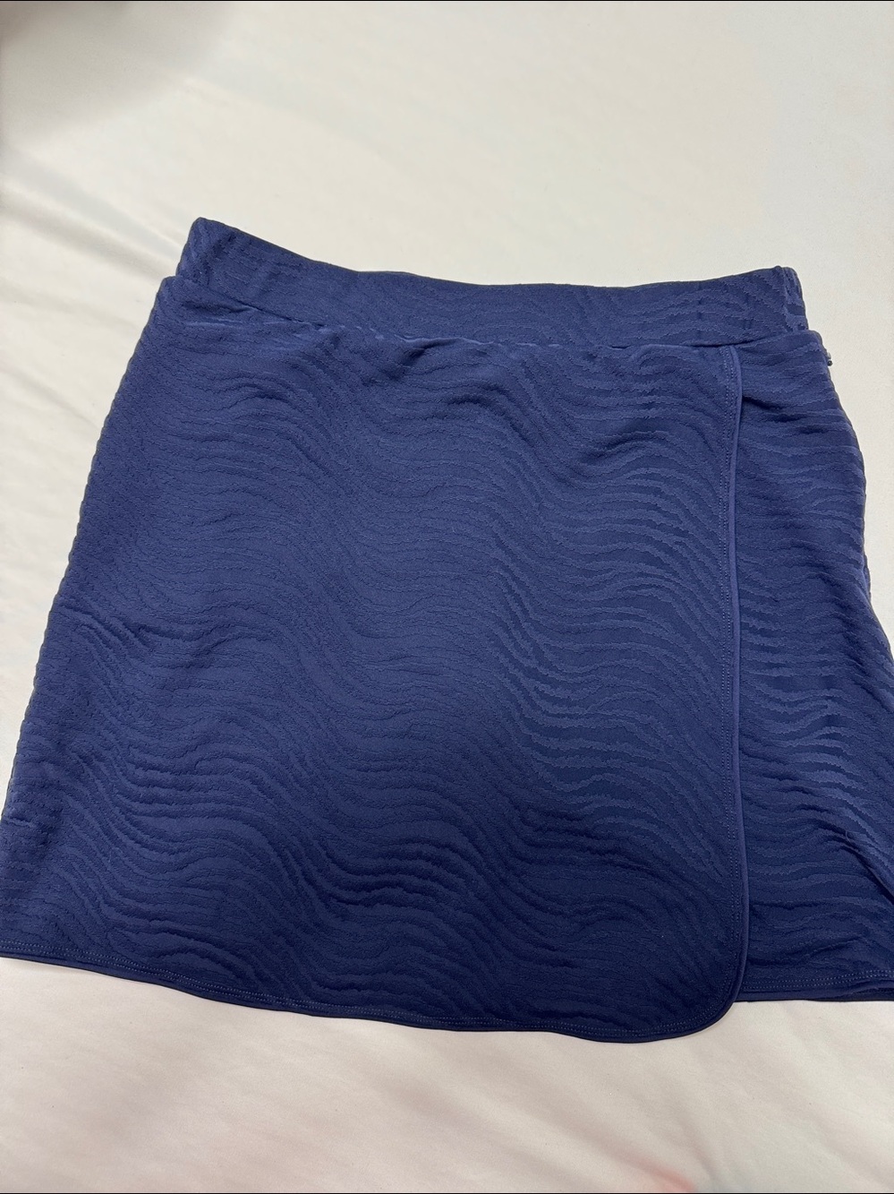J. McLaughlin Navy Textured Skort